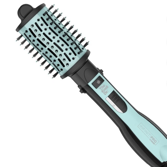 Conair InfinitiPro The Knot Dr. All-in-One Medium Oval Hot Air Brush - Picture 2 of 10